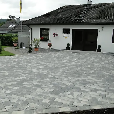 Lägenhet 3 Sterne Gaestehaus Zollerblick *