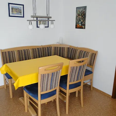 3 Sterne Gaestehaus Zollerblick * Zimmern ob Rottweil